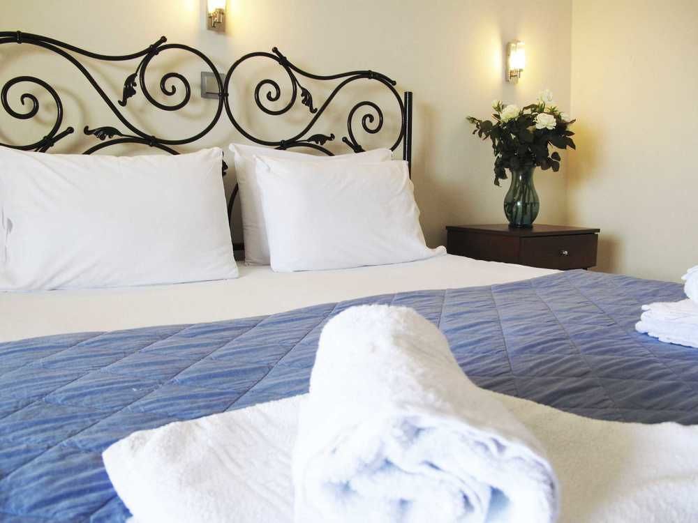 Hotel Azur كريوبيجي المظهر الخارجي الصورة